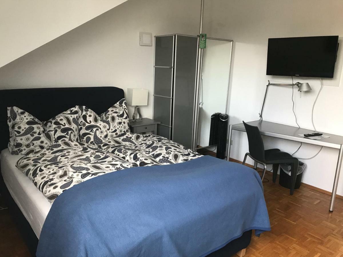 Apartmenthaus Zentrum Komfort Apartments Mit Minikuchen Verschiedener Grossen Kassel Exterior photo